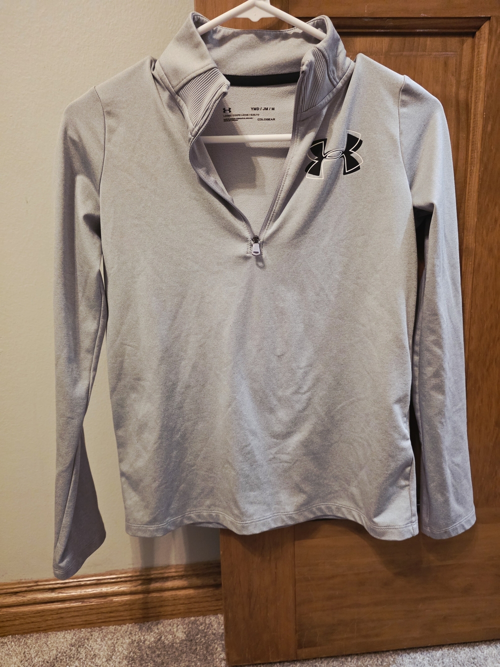 Under Armour Light Gray 1/4 Zip Performance Top Cold Gear